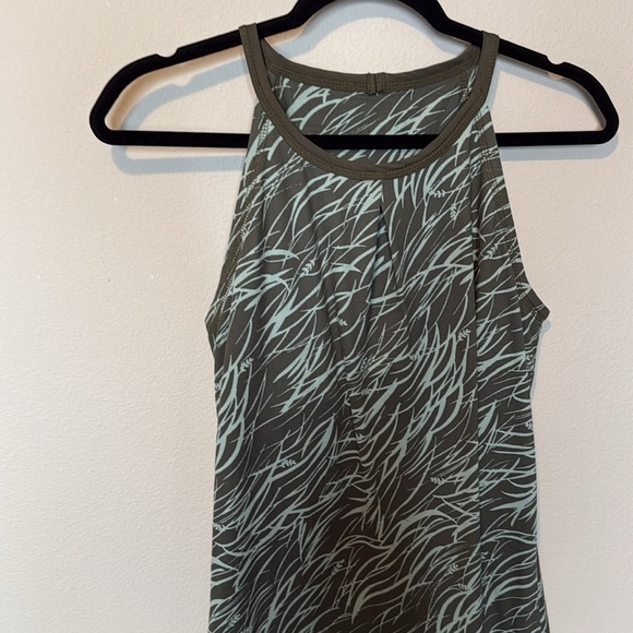 Patagonia Tropical Green Dress Built In Bra Support Womens Small EUC Vacation - Picture 2 of 9